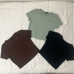 Women's Crop Top (3)